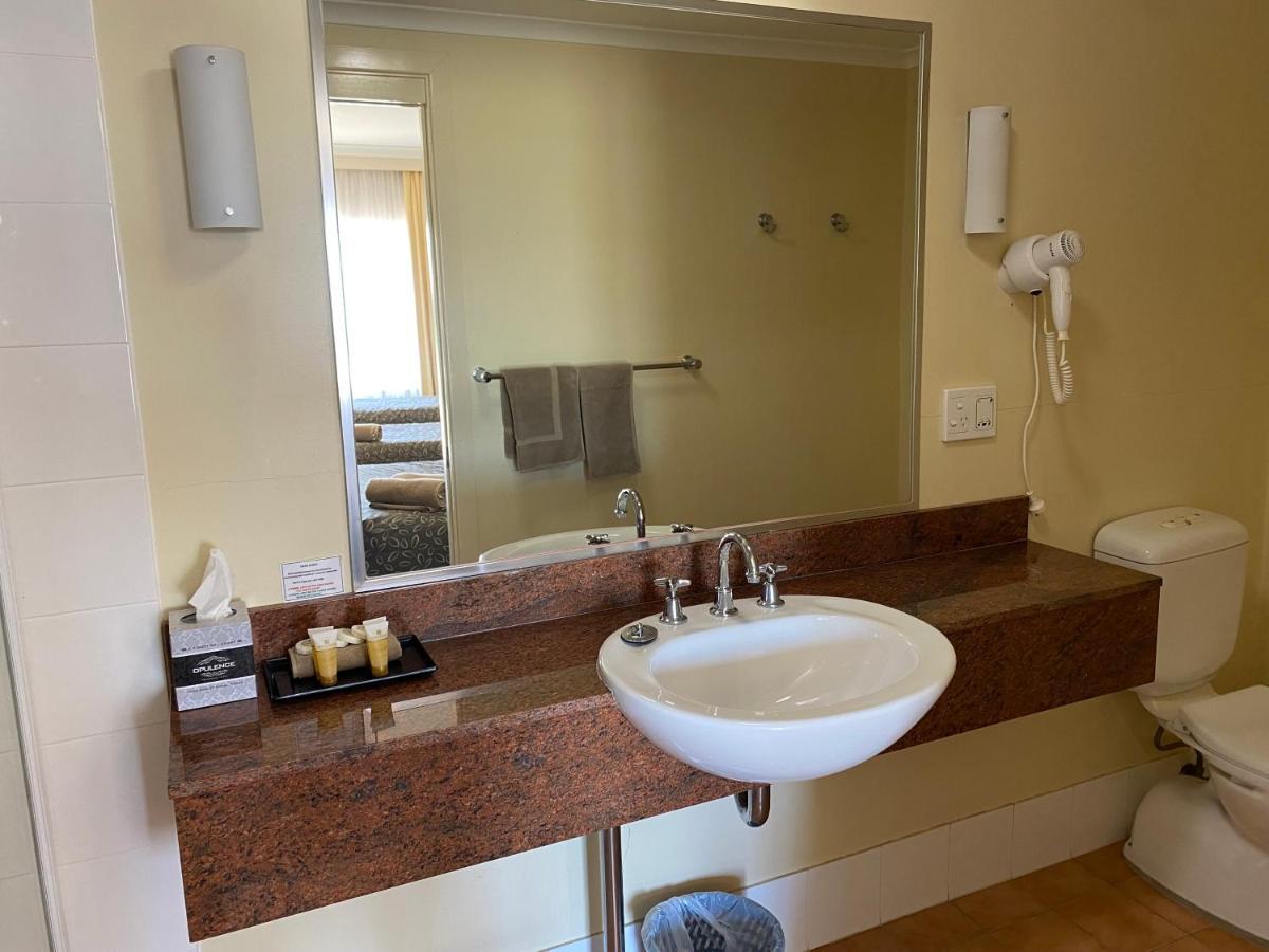 Golden Guitar Motor Inn Tamworth Luaran gambar