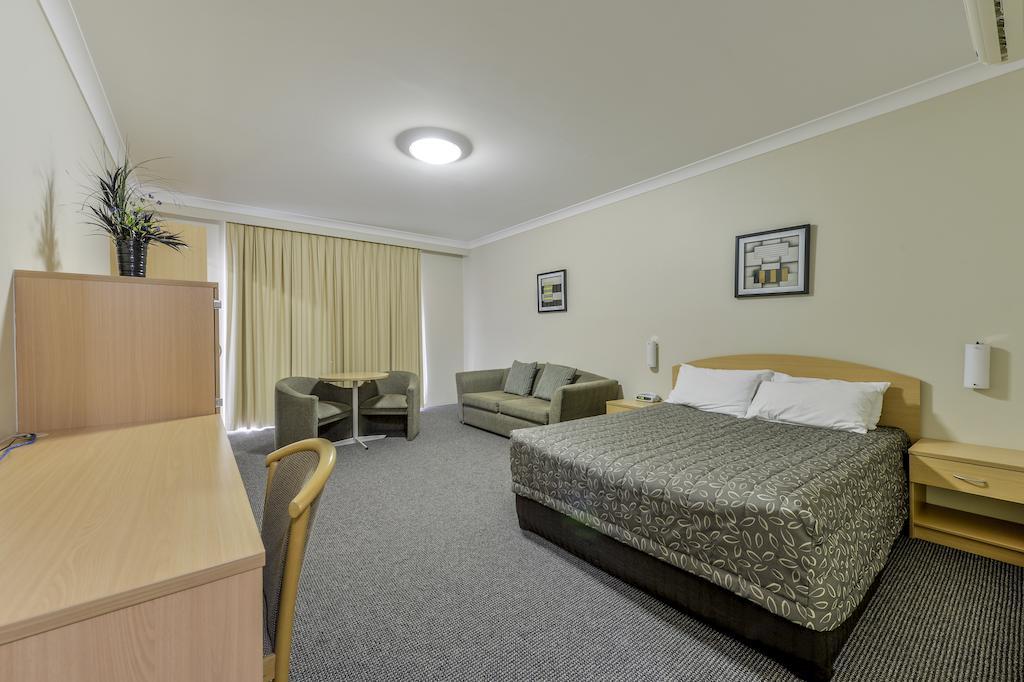 Golden Guitar Motor Inn Tamworth Bilik gambar
