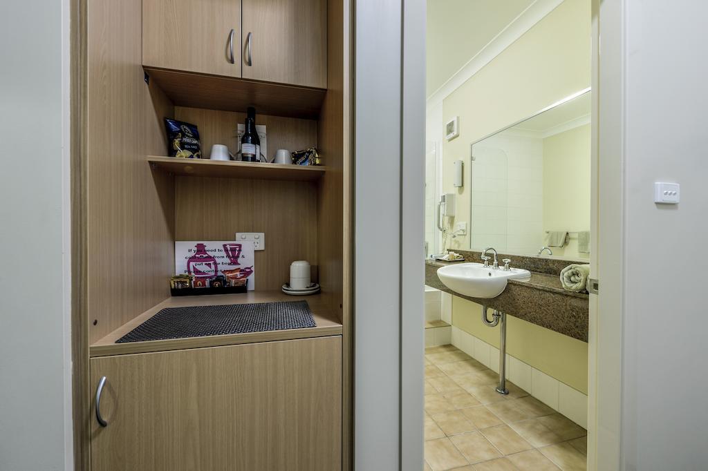 Golden Guitar Motor Inn Tamworth Bilik gambar